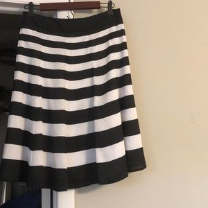 White House black and white stripe skirt
